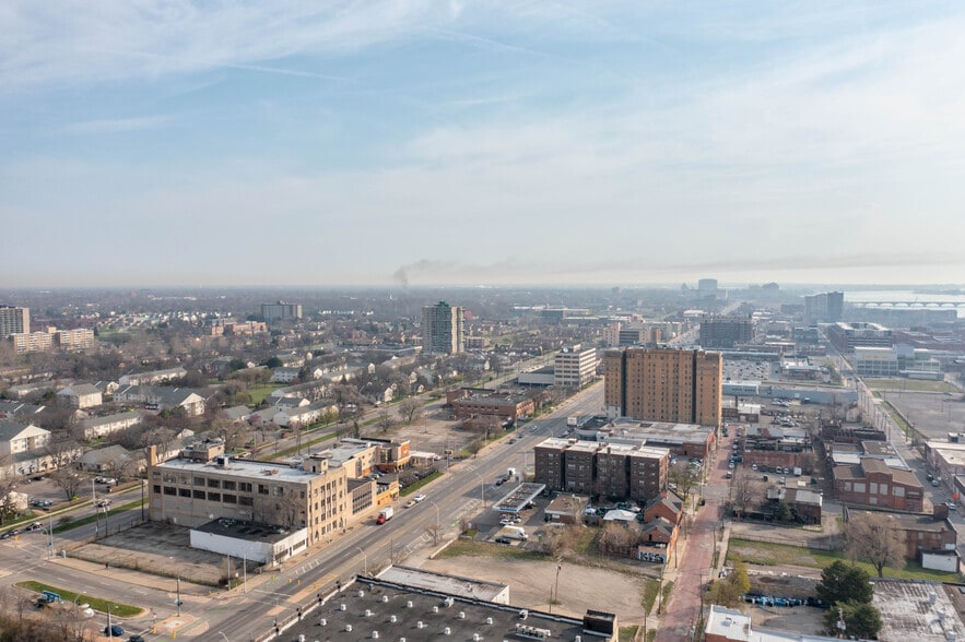 1959 E Jefferson Ave, Detroit, MI for sale - Aerial - Image 3 of 11