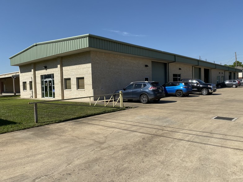 18128 Kieth Harrow Blvd, Houston, TX for lease - Building Photo - Image 2 of 14