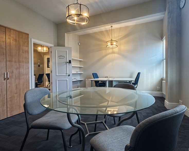 5 Museum Sq, Leicester for lease - Interior Photo - Image 2 of 25