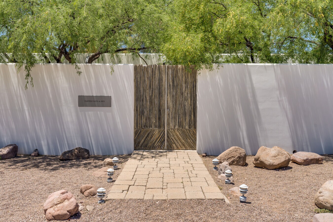 14 Placita De Anza, Tubac, AZ 85646 Virginia Hall Studio Gallery