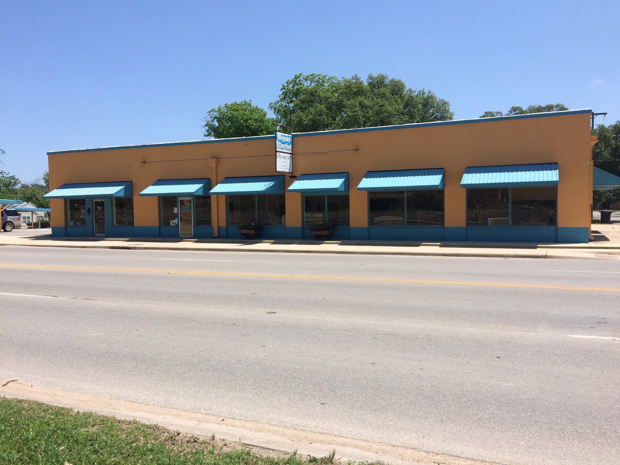 905 S Bridge St, Brady, TX for sale Building Photo- Image 1 of 1