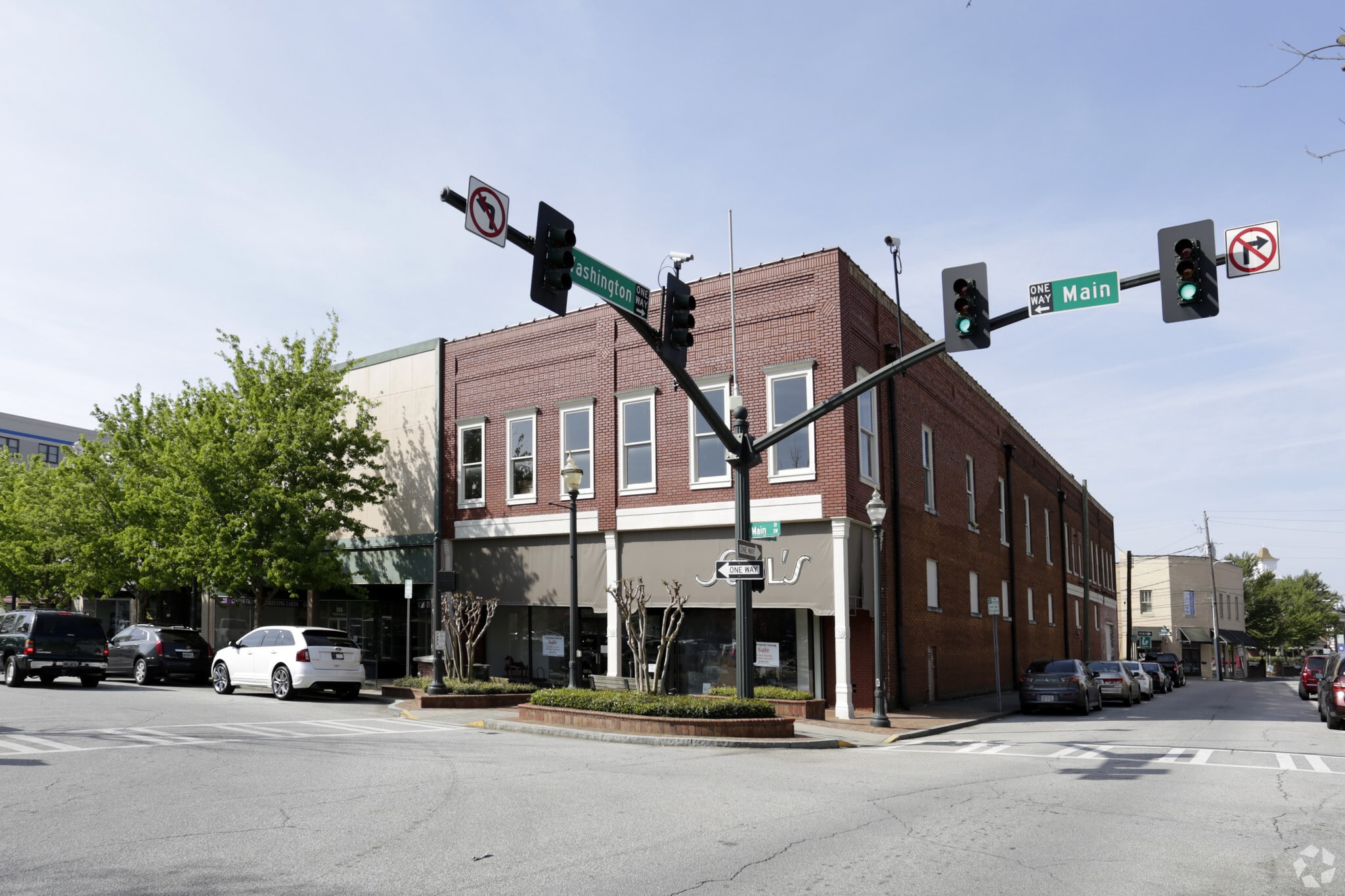 100 Main St SW, Gainesville, GA for sale Primary Photo- Image 1 of 1