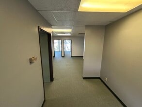 2501 Cherry Ave, Signal Hill, CA for lease Interior Photo- Image 2 of 6