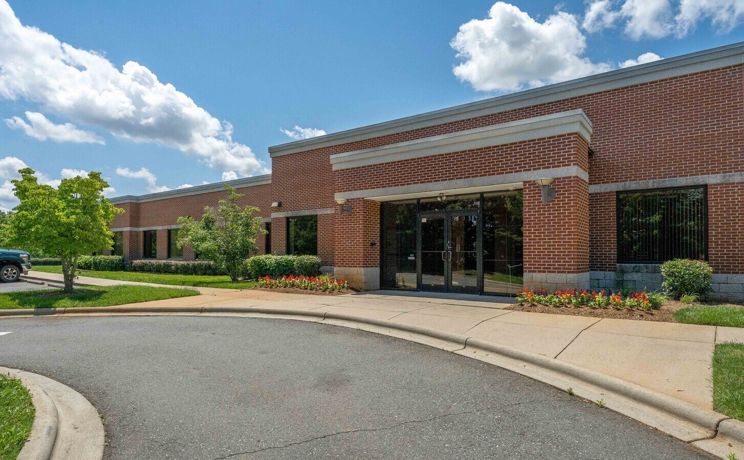 1914 J N Pease Pl, Charlotte, NC 28262