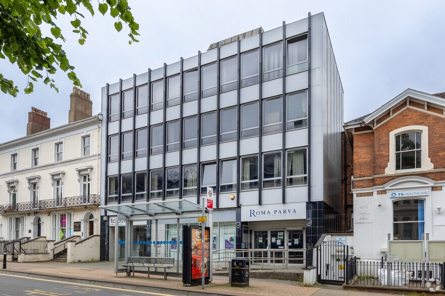 9 Waterloo Rd, Wolverhampton for lease - Primary Photo - Image 1 of 2