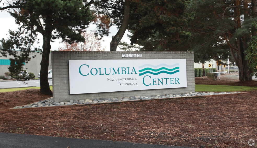 750 S 32nd St, Washougal, WA for sale - Building Photo - Image 2 of 4