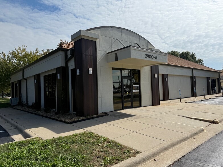 2900 S National Ave, Springfield, MO for lease - Building Photo - Image 2 of 41