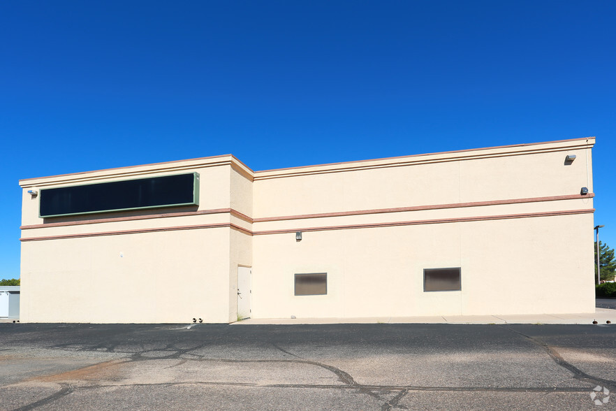 1160 E Fry Blvd, Sierra Vista, AZ for sale - Building Photo - Image 3 of 11