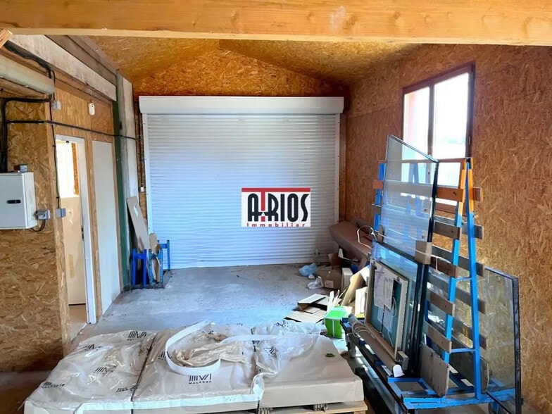 Industrial in La Farlède for lease - Building Photo - Image 3 of 12