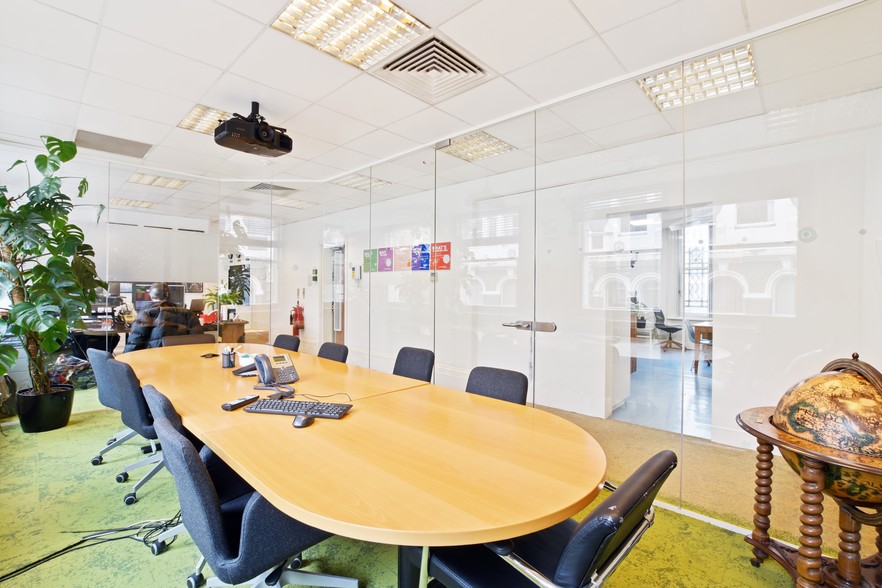 76-80 Old Broad St, London for sale - Interior Photo - Image 1 of 1
