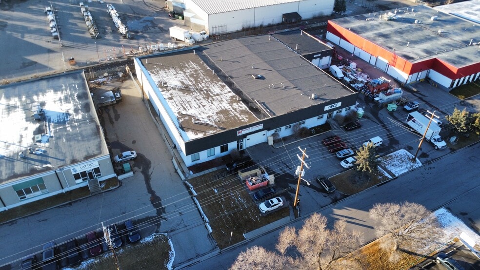 3809 9th St SE, Calgary, AB for lease - Building Photo - Image 1 of 8