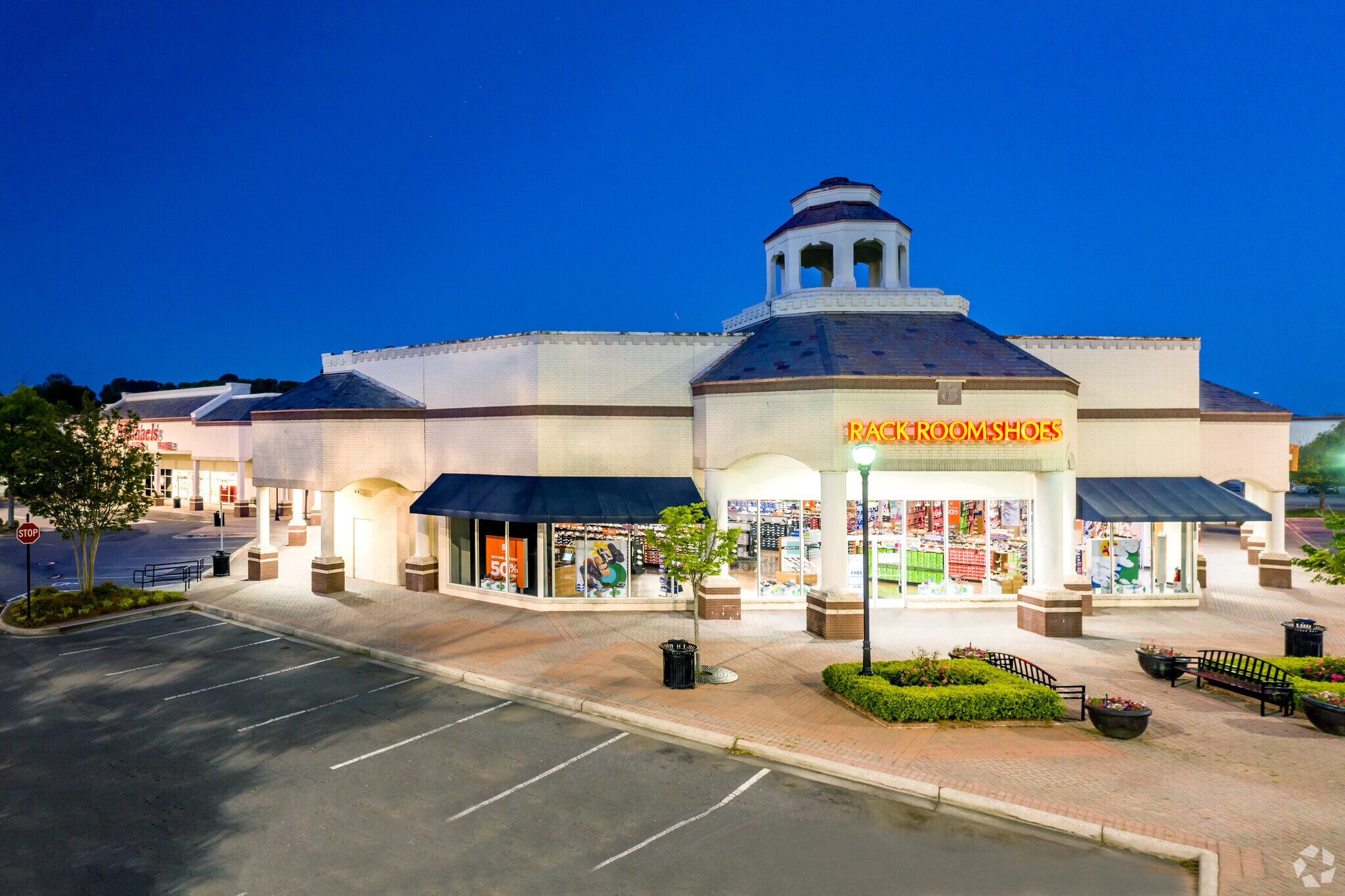 33333351 Pineville Matthews Rd, Charlotte, NC 28226 The Arboretum Shopping Center