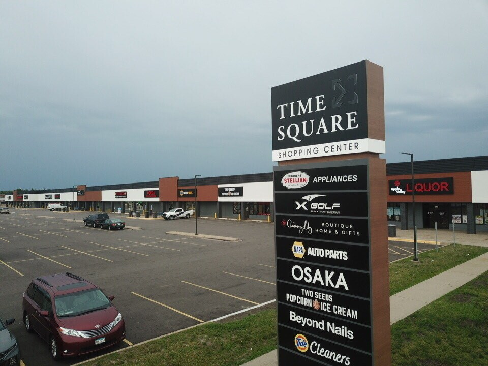 7525-7665 149th St W, Apple Valley, MN for sale Primary Photo- Image 1 of 1