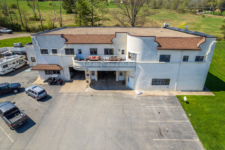 1793 Layton Rd, Scott Township, PA for sale - Building Photo - Image 1 of 1