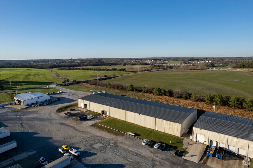 13800 Mooresville Rd, Athens, AL for lease - Building Photo - Image 3 of 4