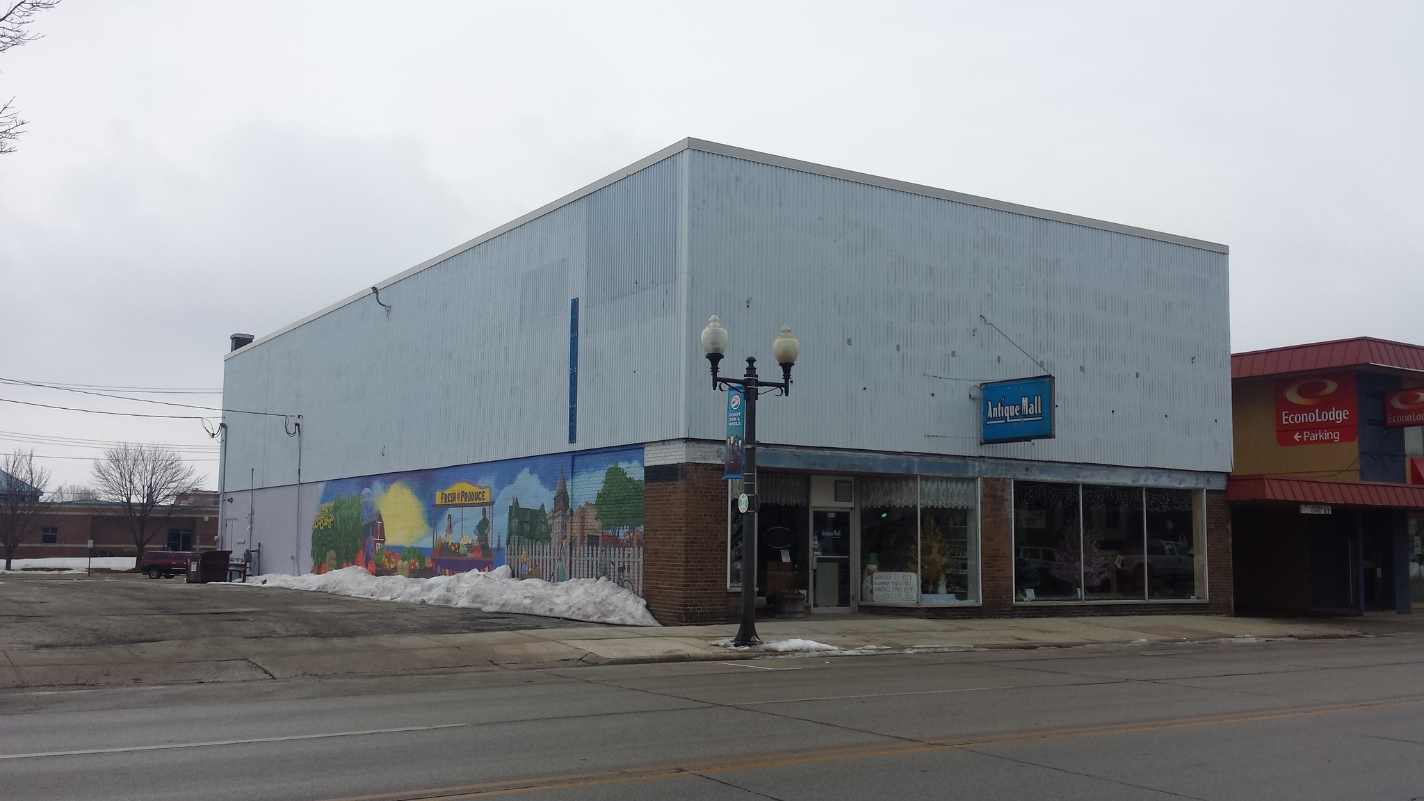 910 Washington St, Manitowoc, WI for sale Building Photo- Image 1 of 1