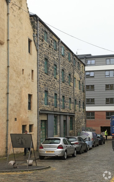 15-16 Quayside St, Edinburgh for lease - Primary Photo - Image 1 of 6