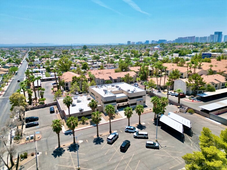 1250 Burnham Ave, Las Vegas, NV for sale - Building Photo - Image 1 of 13