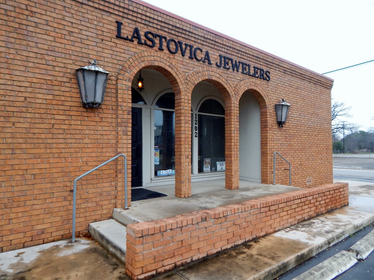 1202 S 31st St, Temple, TX for sale Building Photo- Image 1 of 1