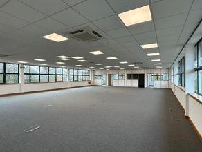 Bullerthorpe Ln, Leeds for lease Interior Photo- Image 2 of 4