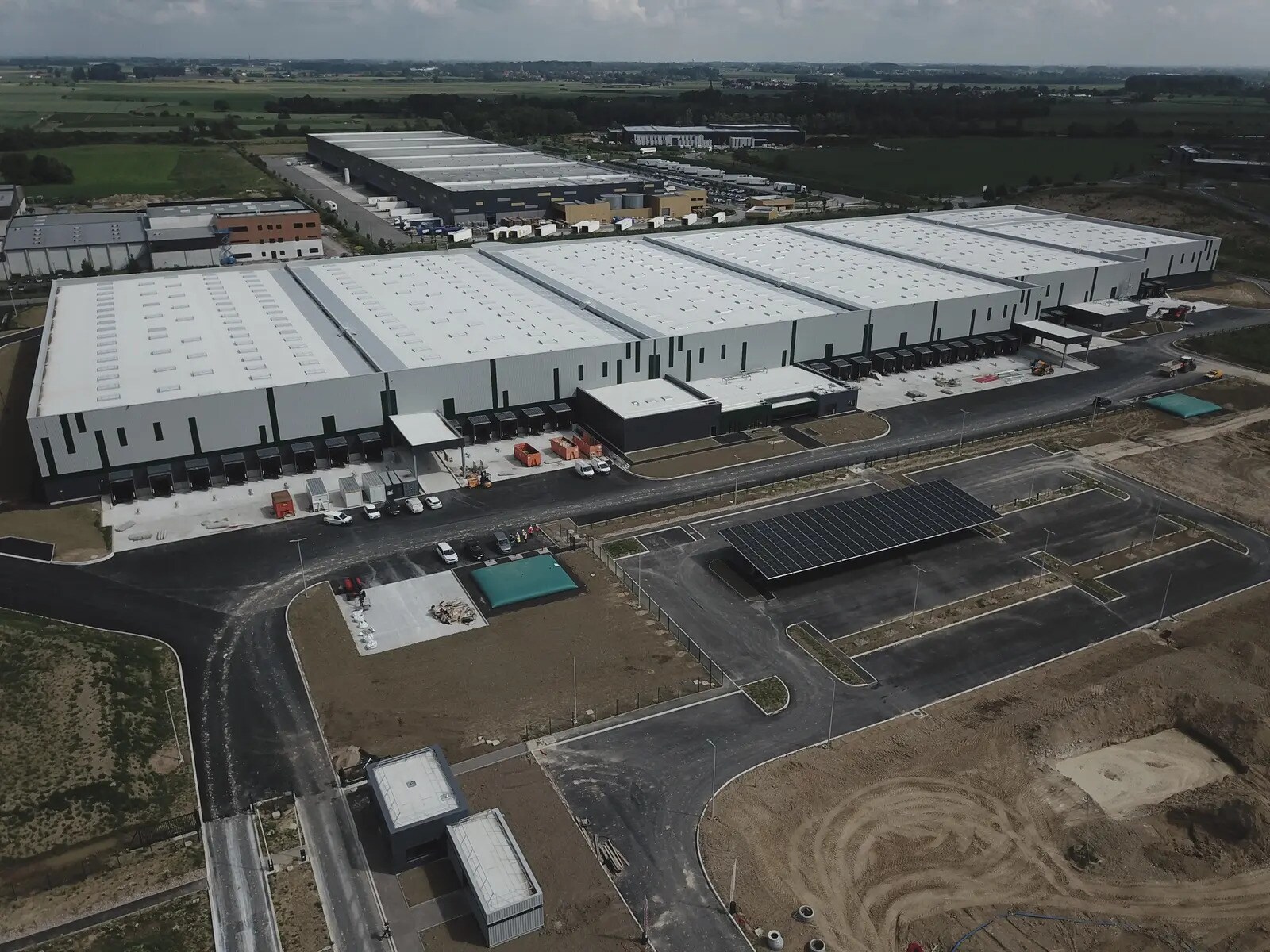 Industrial in Sainghin-en-Weppes for lease Aerial- Image 1 of 5