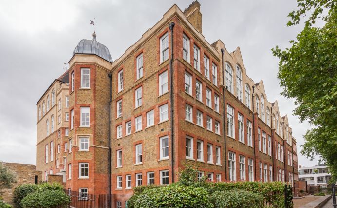 Kingsway Pl, London for lease - Primary Photo - Image 1 of 21