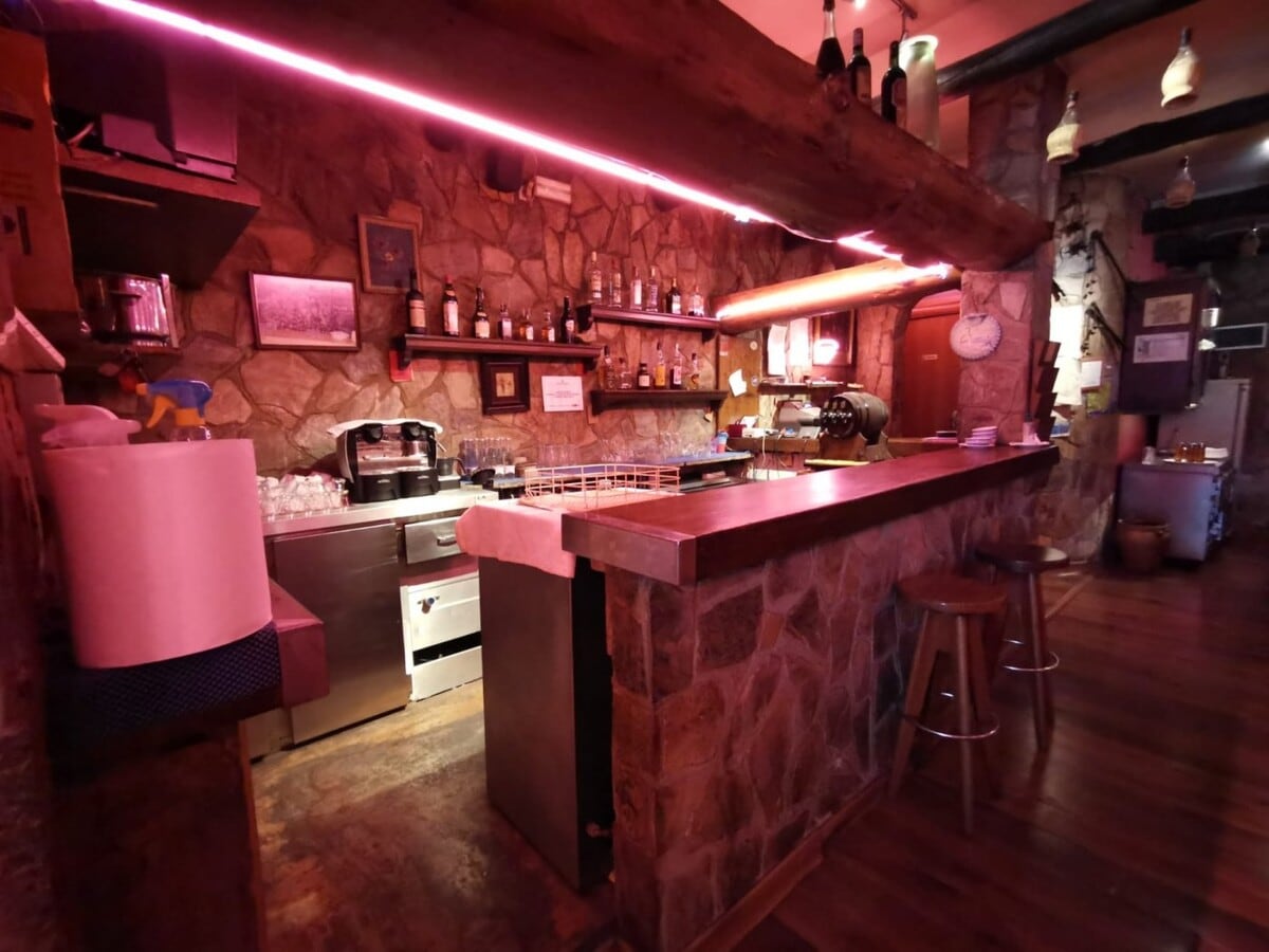 Pineda de Mar, BAR 08397 -  -  - Interior Photo - Image 1 of 14