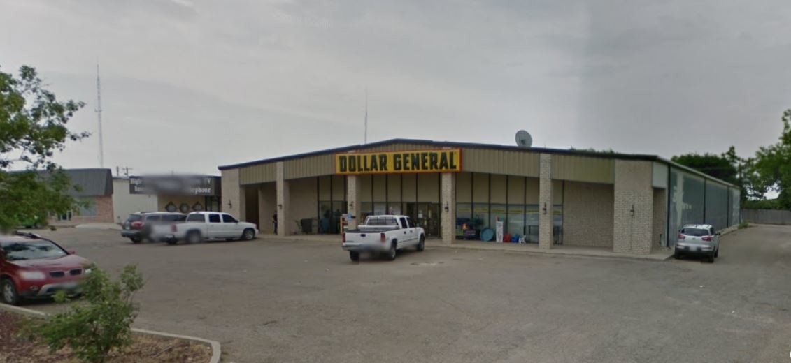 723 W 7th Ave, Spearman, TX 79081 Dollar General