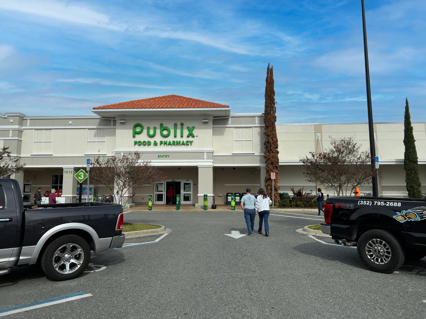 1012 W Main St, Inverness, FL for lease Building Photo- Image 1 of 5