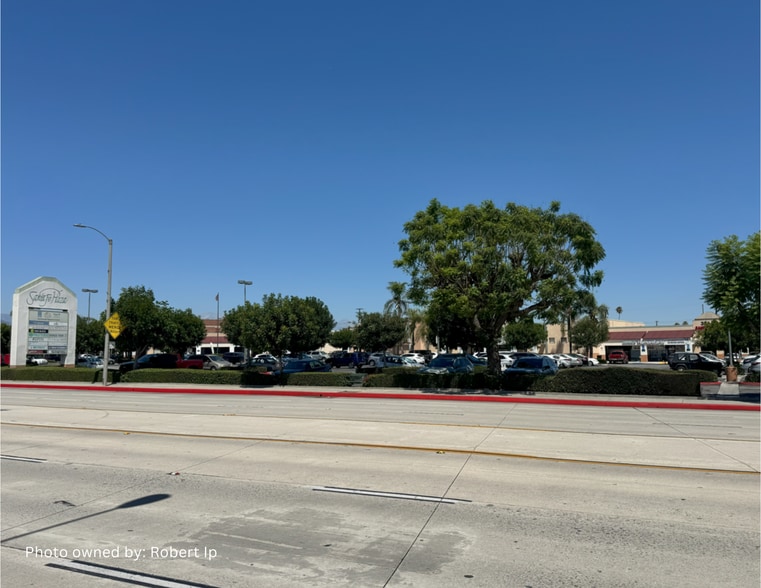 3560-3574 Santa Anita Ave, El Monte, CA for lease - Building Photo - Image 1 of 4