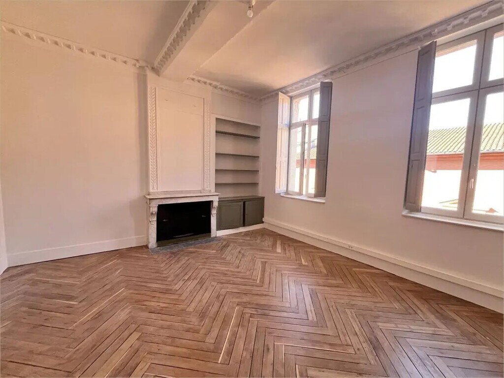 Location Bureaux 184 m² - Photo 1