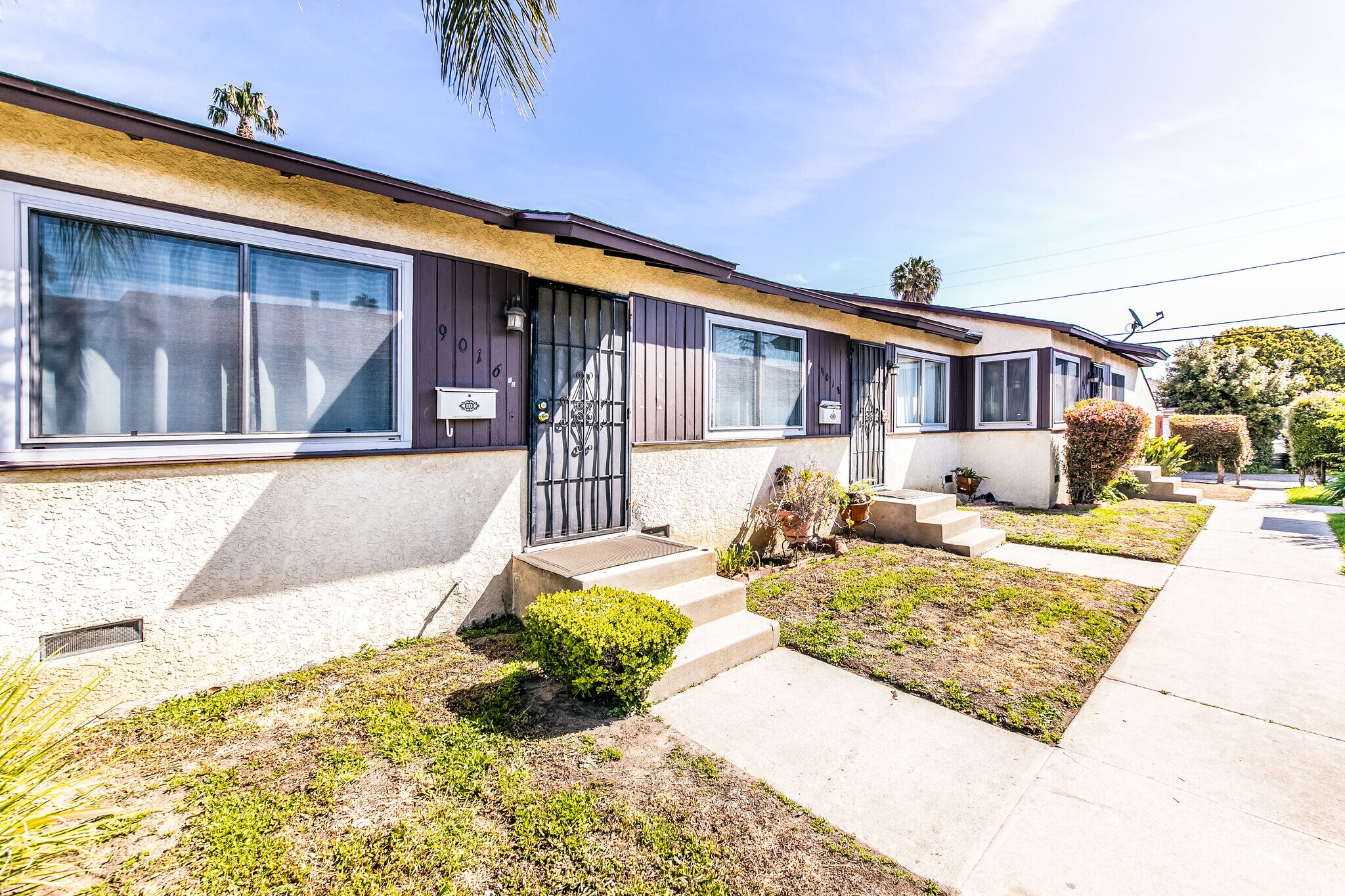 9016 Ramsgate Ave, Los Angeles, CA for sale Building Photo- Image 1 of 1