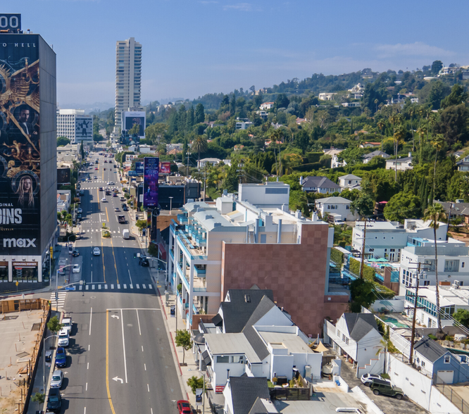 Sunset Strip Collection portfolio of 3 properties for sale on LoopNet.com - Building Photo - Image 2 of 50