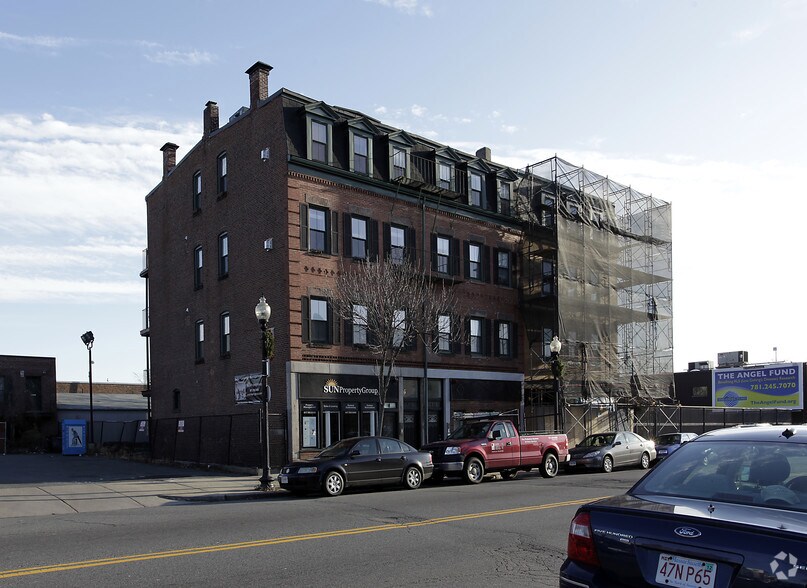 116-118 W Broadway, Boston, MA for lease - Image 1 of 2