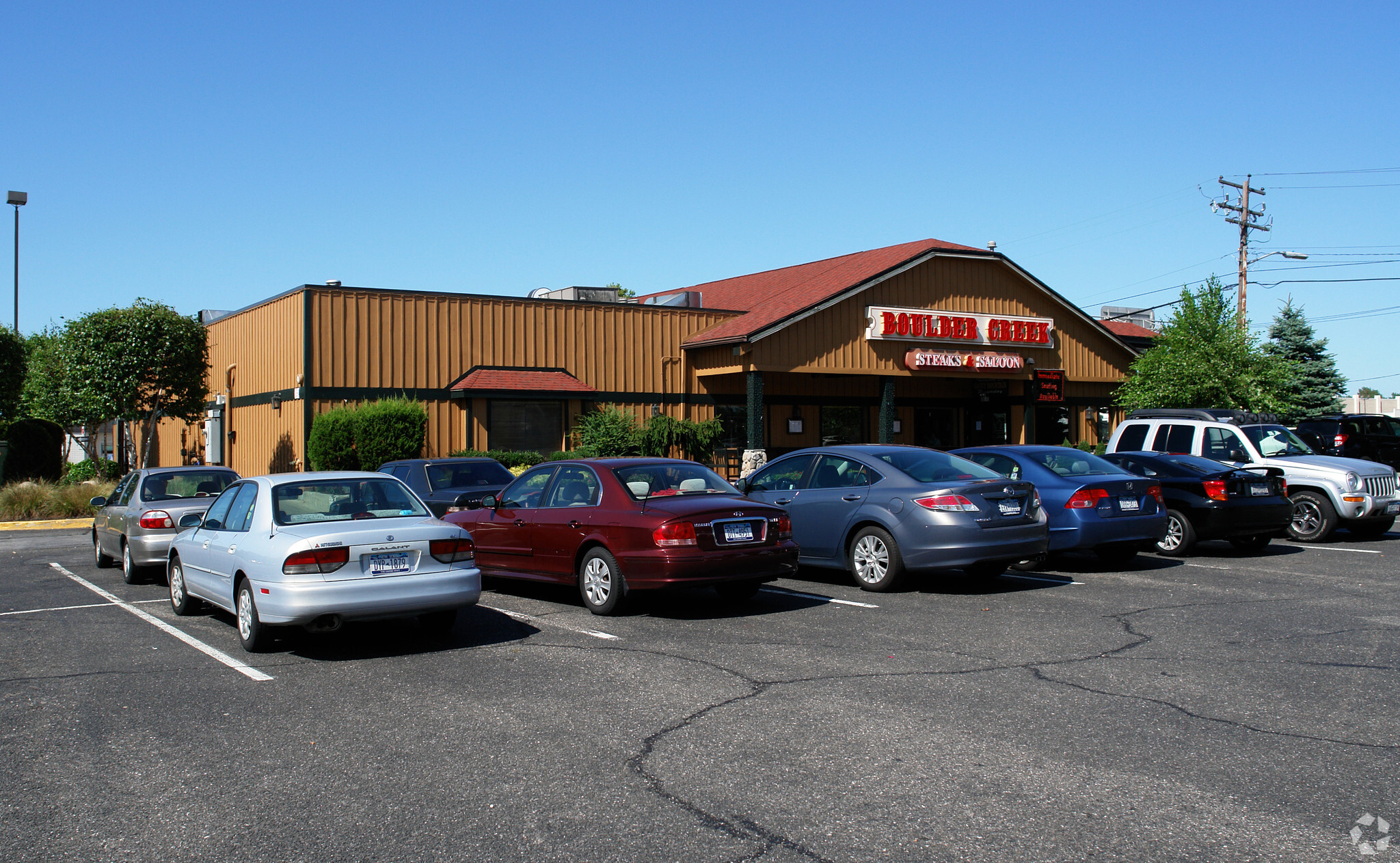 358 Broadway Mall, Hicksville, NY for sale Primary Photo- Image 1 of 1