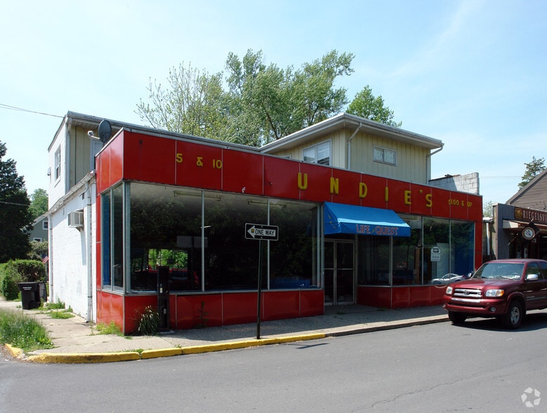 719 Durham Rd, Riegelsville, PA for lease - Primary Photo - Image 1 of 2