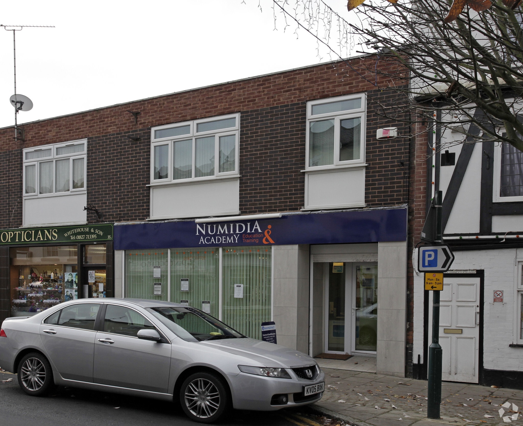 33 Long St, Atherstone for sale Primary Photo- Image 1 of 1