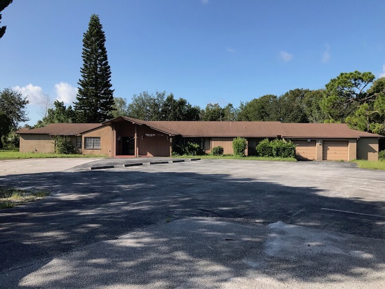 13939 Lakeshore Blvd, Hudson, FL 34667