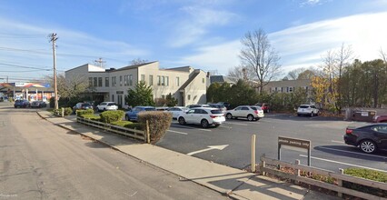 883 Black Rock Tpke, Fairfield, CT for lease Building Photo- Image 1 of 2