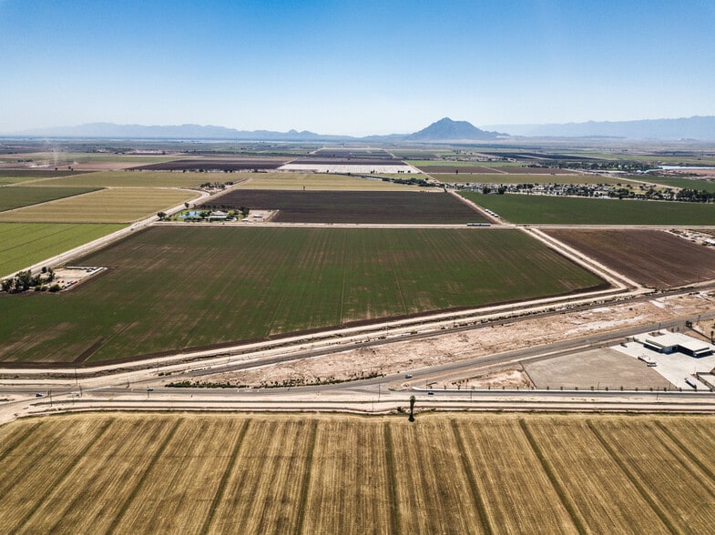 1701 W 80 Hwy, Seeley, CA for sale - Building Photo - Image 2 of 3