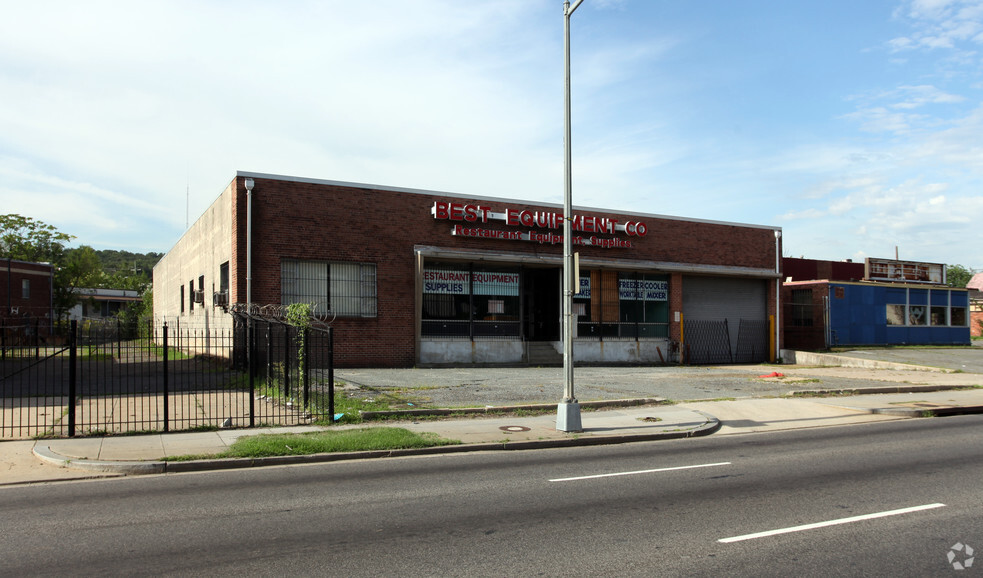 2101 New York Ave NE, Washington, DC for lease - Primary Photo - Image 1 of 3