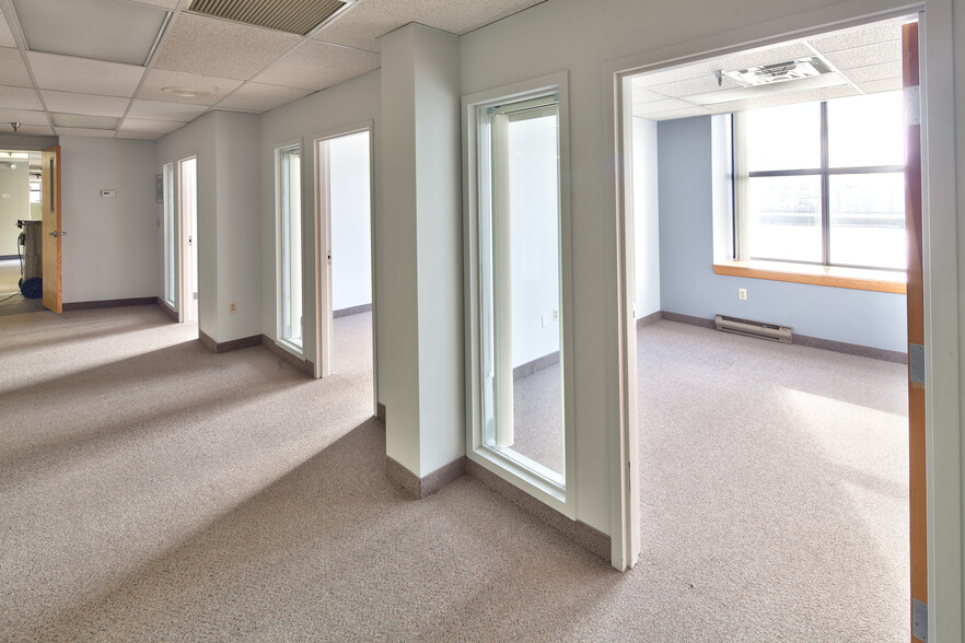 165-217 N Water St, Rochester, NY for lease - Interior Photo - Image 2 of 6