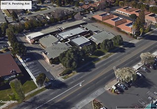 5637 N Pershing Ave, Stockton, CA - AERIAL  map view