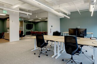 1222 Demonbreun St, Nashville, TN for lease Building Photo- Image 1 of 3