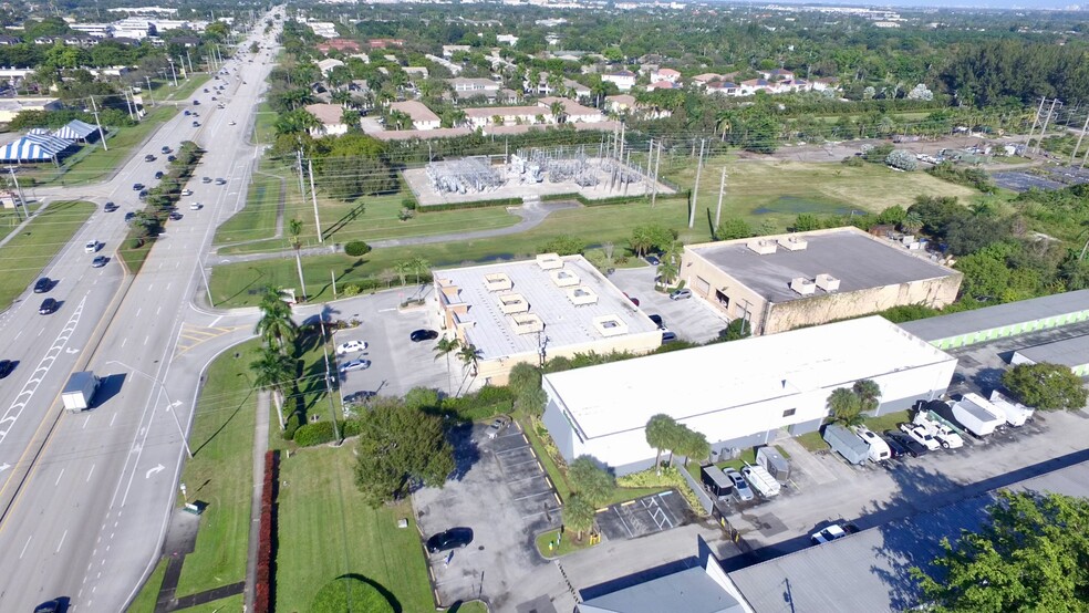 5360 S University Dr, Davie, FL for sale - Building Photo - Image 2 of 40