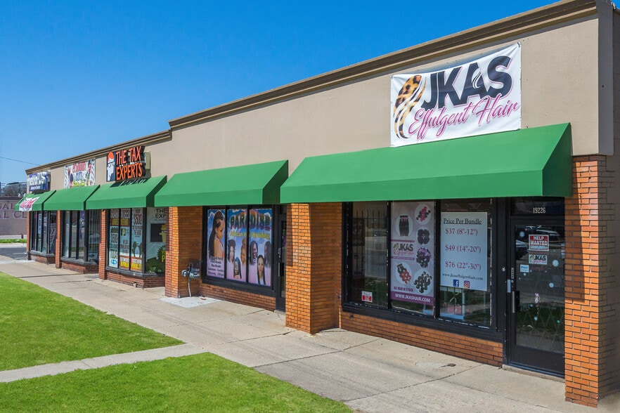 19226-19240 Joy Rd, Detroit, MI for lease - Building Photo - Image 1 of 3