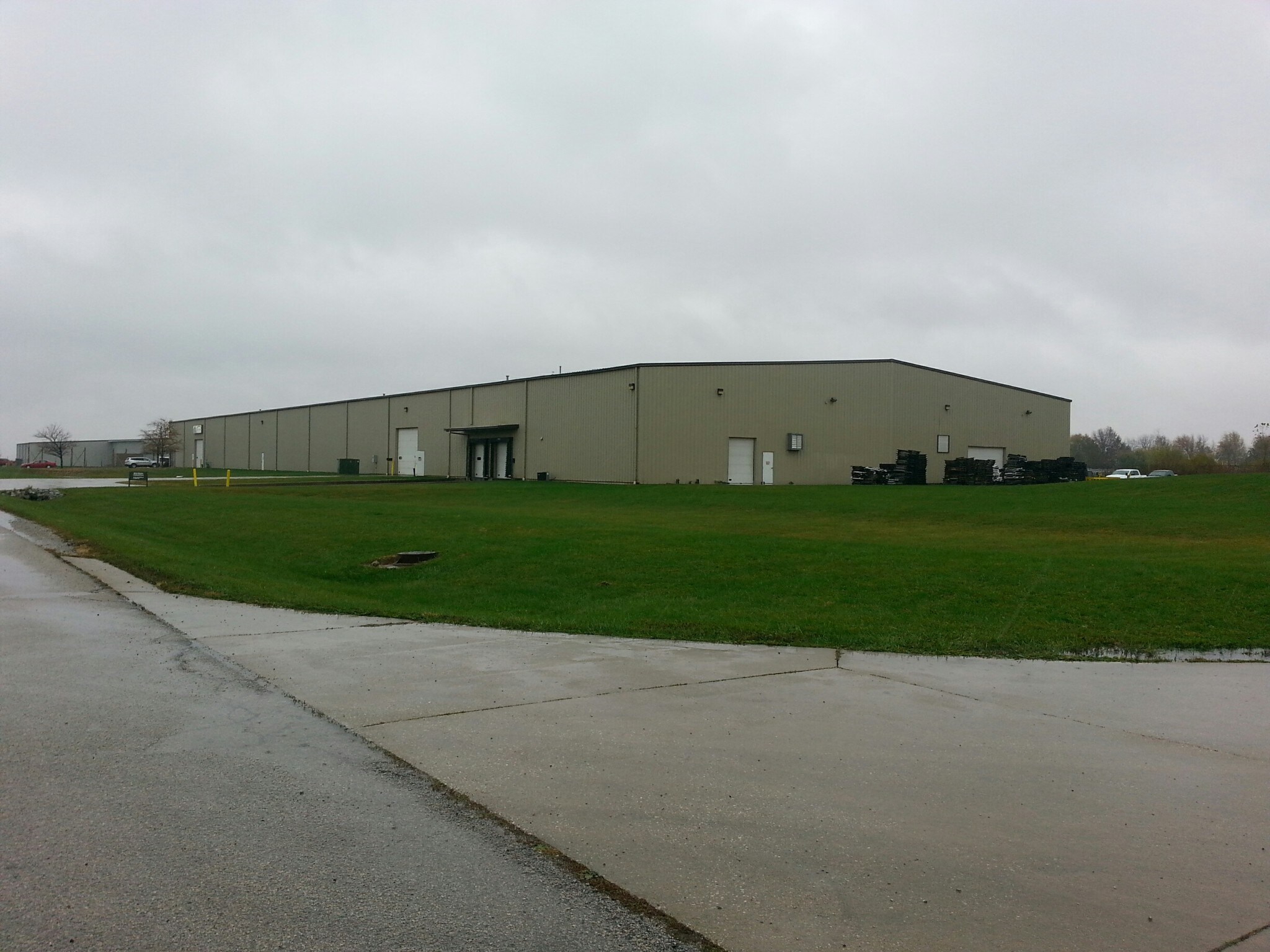 908 Bob King Dr, Arcola, IL for sale Building Photo- Image 1 of 1