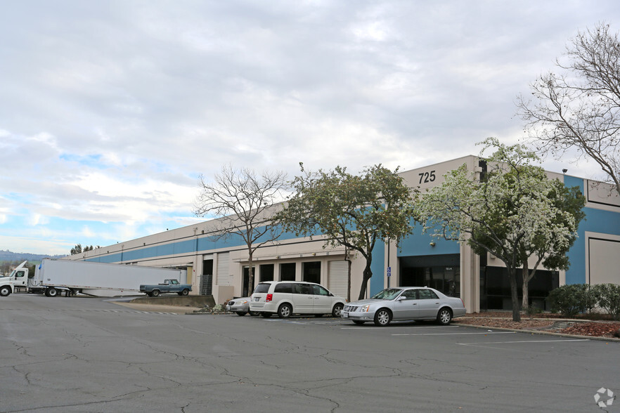 725 85th Ave, Oakland, CA for lease - Primary Photo - Image 1 of 6