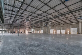 2375 S Arizona Ave, Chandler, AZ for lease Interior Photo- Image 2 of 2