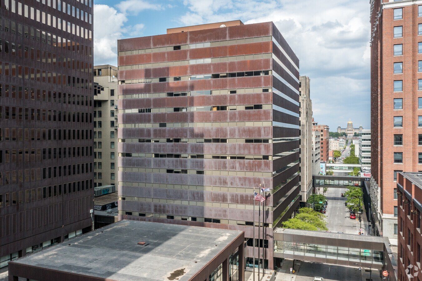 601 Locust St, Des Moines, IA 50309